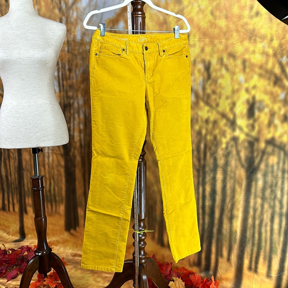 Ann Taylor Straight Leg Pants in Bright Yellow